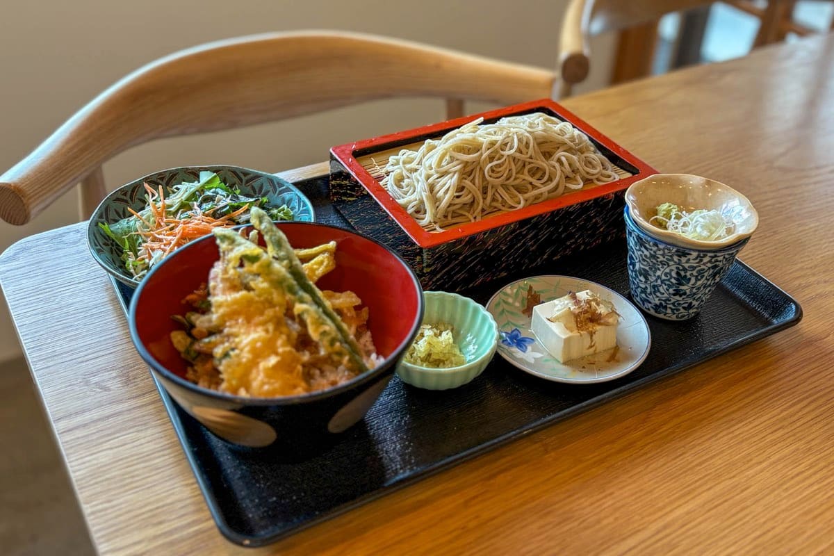 山梨 蕎麦 屋